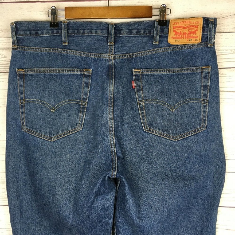 Levis 550 Relaxed Fit Mens Blue Jeans sz 40x30‎ Denim Cotton Zipper Fly